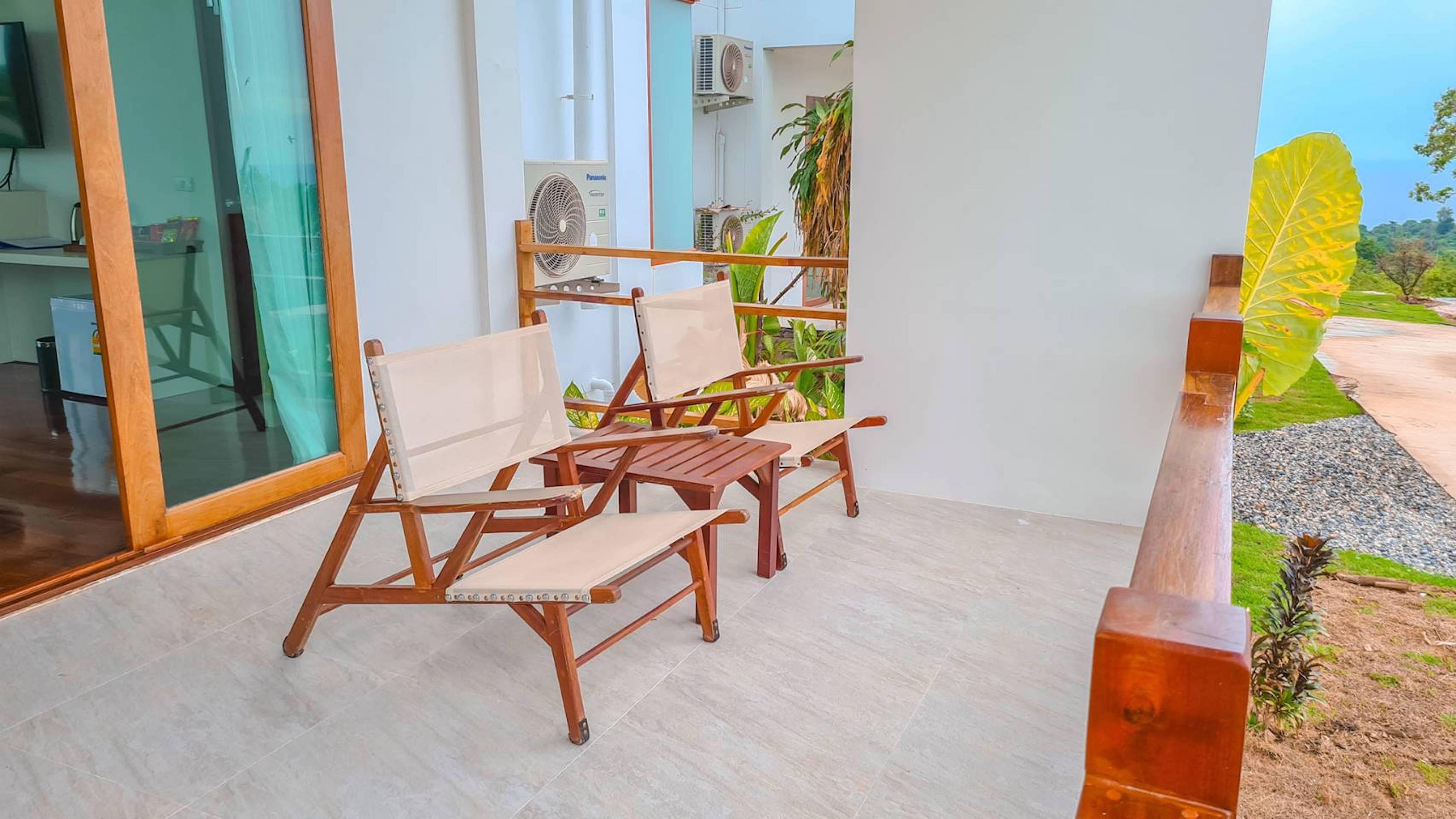 Phi Phi Mountain Beach Resort Sha Certified Экстерьер фото