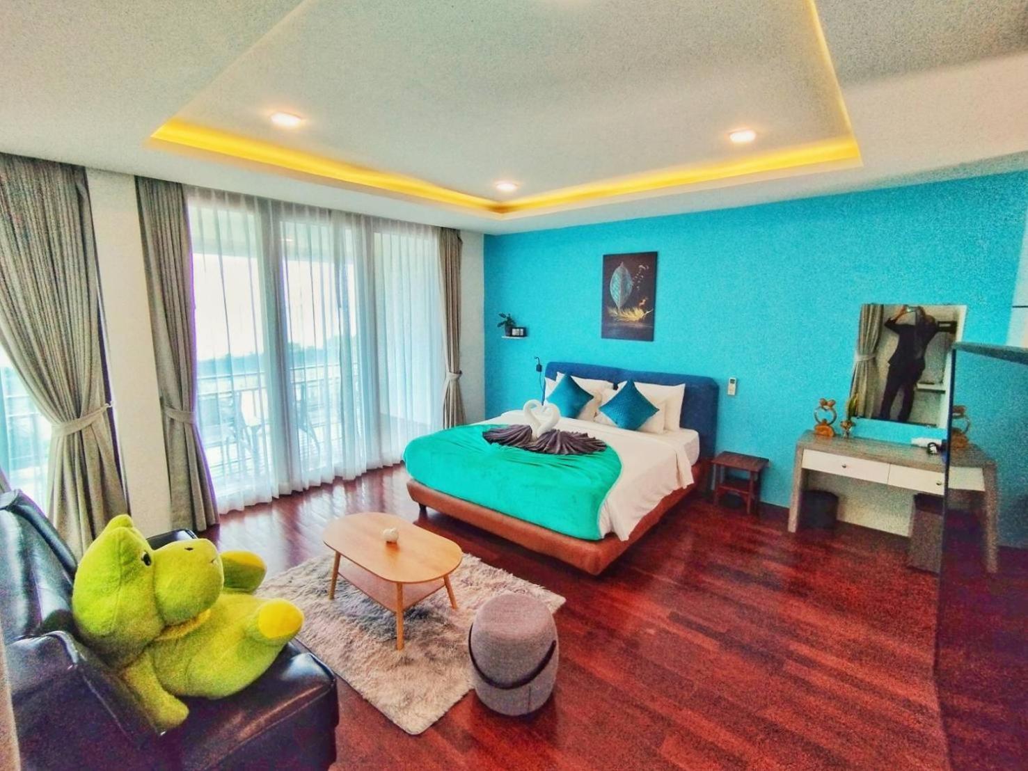 Phi Phi Mountain Beach Resort Sha Certified Экстерьер фото
